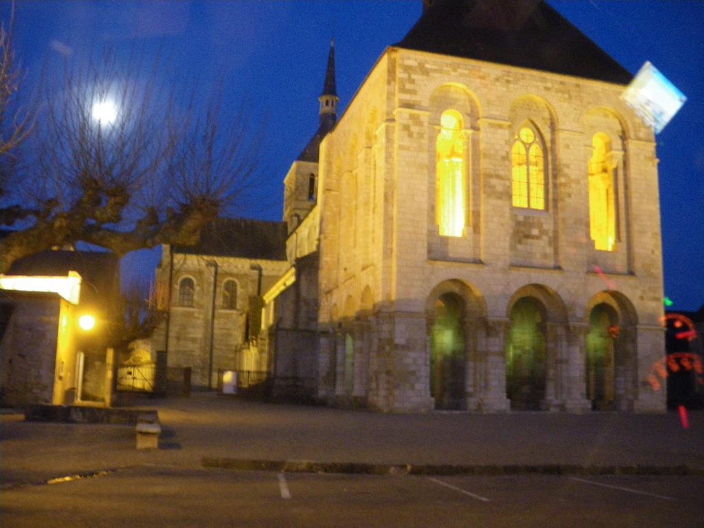 La Madeleine Hotel Saint-Benoît-sur-Loire Szoba fotó